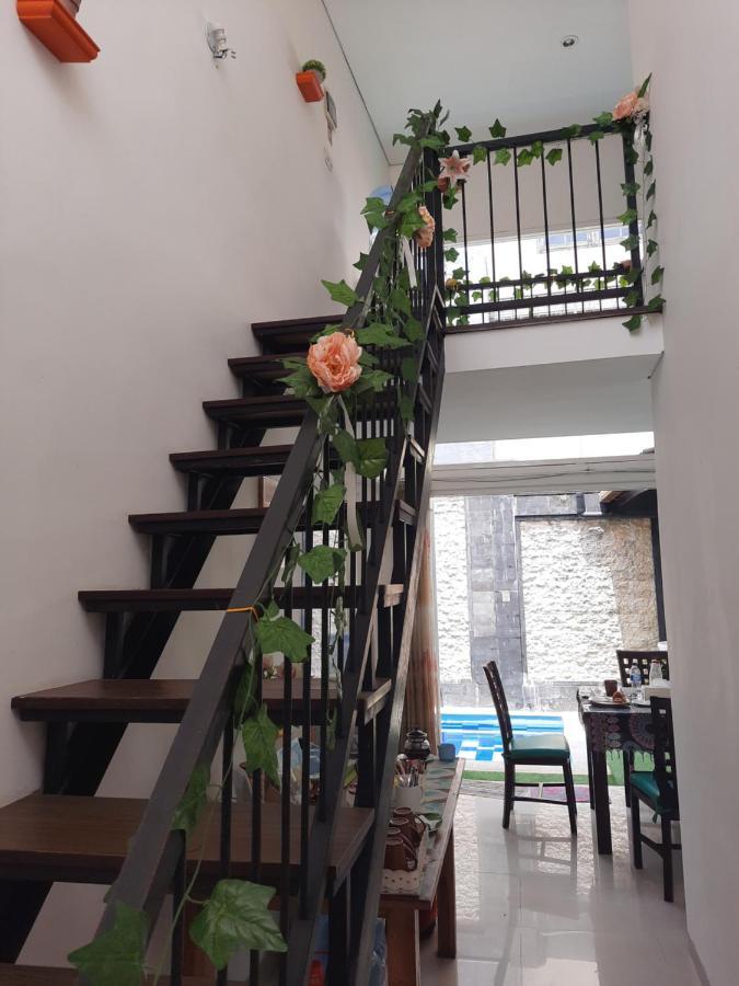 Donata House Apartamento Jimbaran Exterior foto