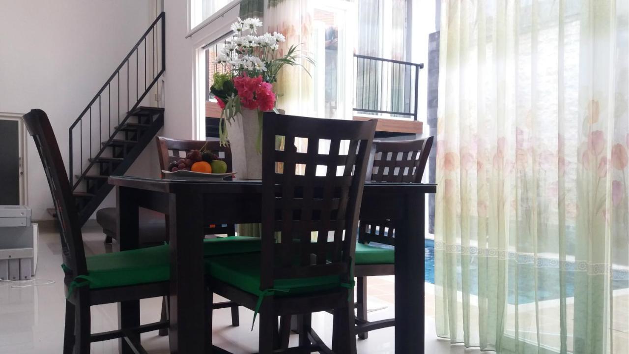 Donata House Apartamento Jimbaran Exterior foto