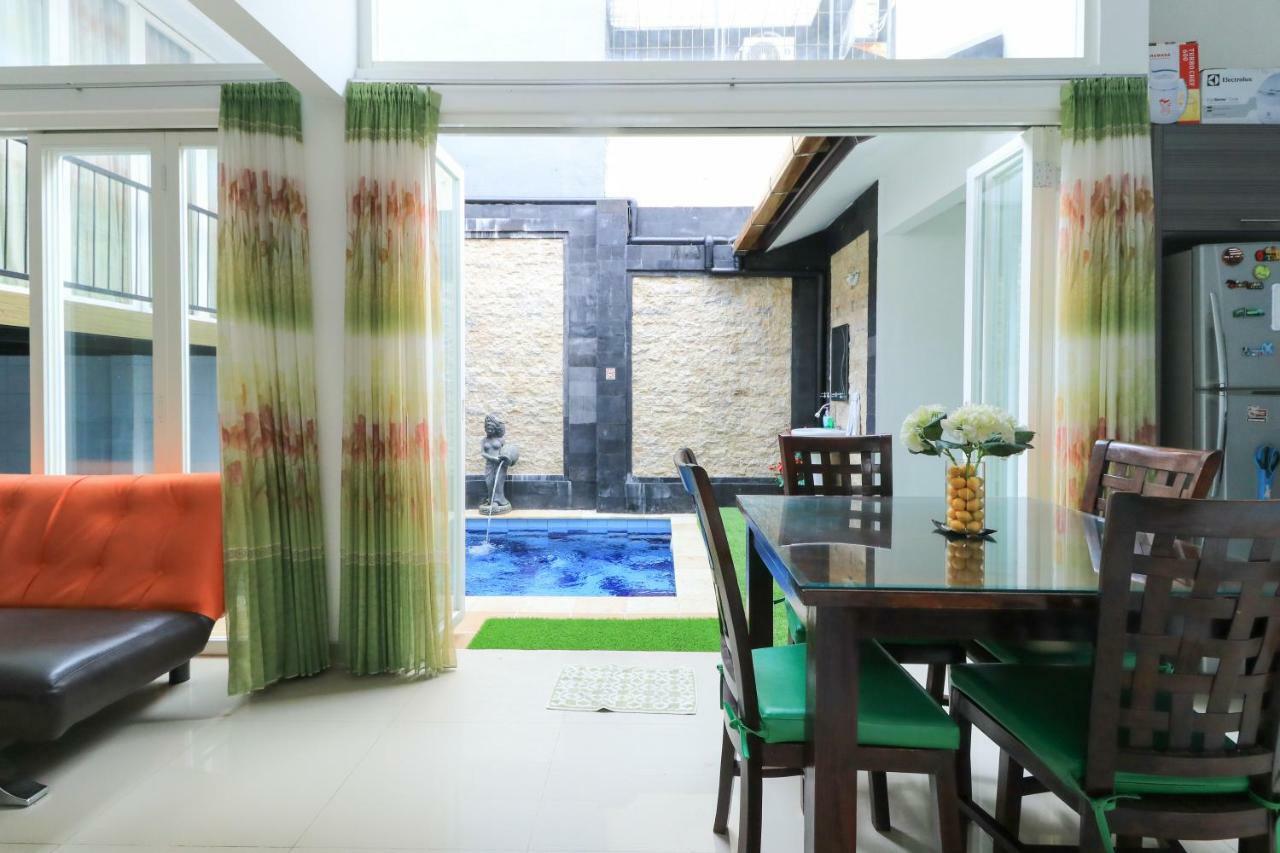 Donata House Apartamento Jimbaran Exterior foto